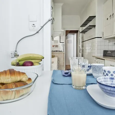 Bmyguest Arroios Apartman