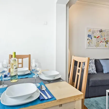 Bmyguest Arroios Apartman *