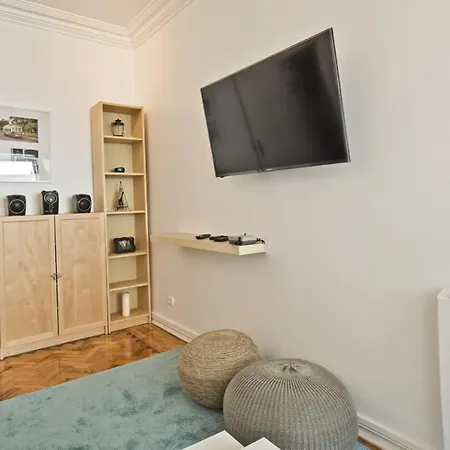 Bmyguest Arroios Apartamento